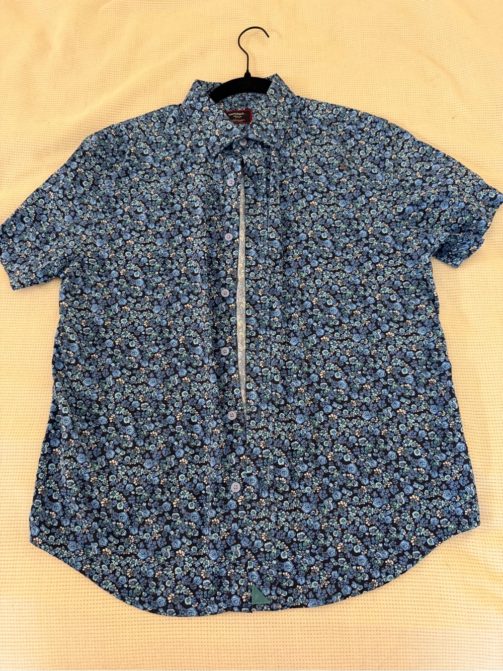 UNTUCKit Men’s Slim Fot Floral Blue Performance Shirt Medium NWOT